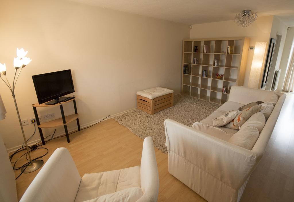 32 Pentland Close Chester Eksteriør bilde